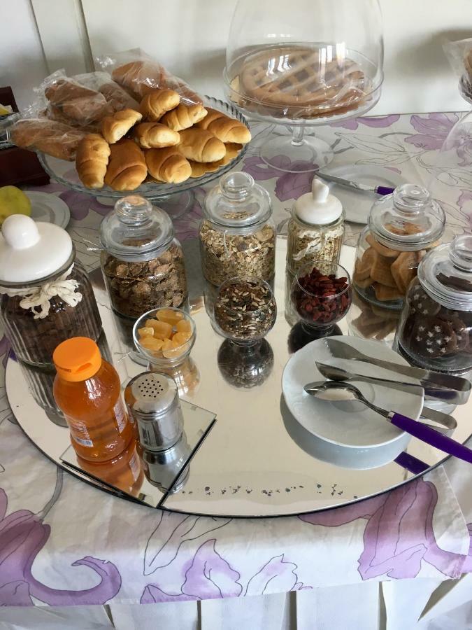 Charlottemaison Bed and Breakfast Cagliari Buitenkant foto